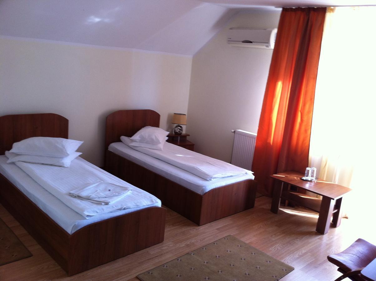 Jrb Hotel Doctor Petru Groza エクステリア 写真